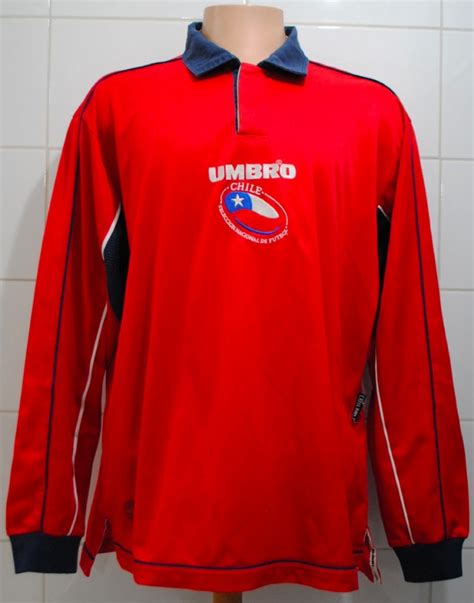 Sigue las novedades de #laroja, #larojafemenina, selecciones juveniles, #larojafutsal, #larojaplayera y #elaroja. Las 5 camisetas de la Selección Chilena que más dieron que ...