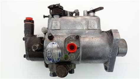 Fuel Injection Pump 3 Cyl Rebuilt Dpa3233f380 D0nn9a543j Ford