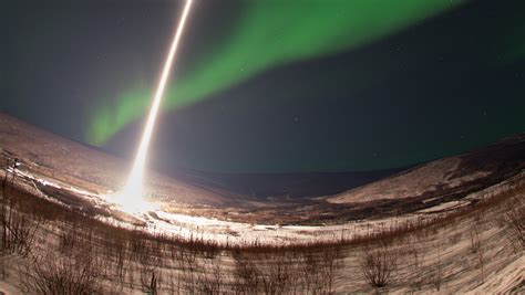 Nasa Rockets To Explore The Northern Lights