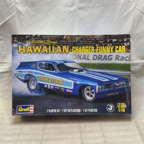 Revell 116 Scale Hawaiian Charger Funny Car Plastic Model Kit 85 4082