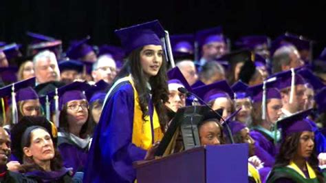 Extraordinary women graduate and inspire at Hunter College ceremony in 