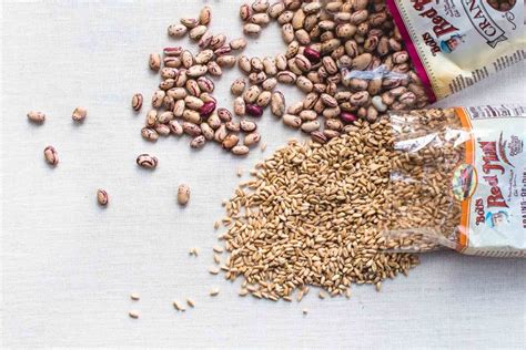 Get the cranberry bean burritos recipe from the rodale whole foods cookbook. Delicious Cranberry Bean And Farro Soup With Fresh Herbs ...