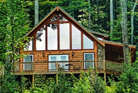 Swallow falls state park is 1.1 mi (1.7 km) away. Yellow Rose Realty | Bryson City Cabin Rental | Hot tub ...