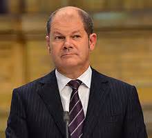 Seit 2018 ist er vizekanzler und finanzminister der bundesrepublik deutschland. Olaf Scholz im ZDF -Wahlstudio nach der Bundestagswahl 2013