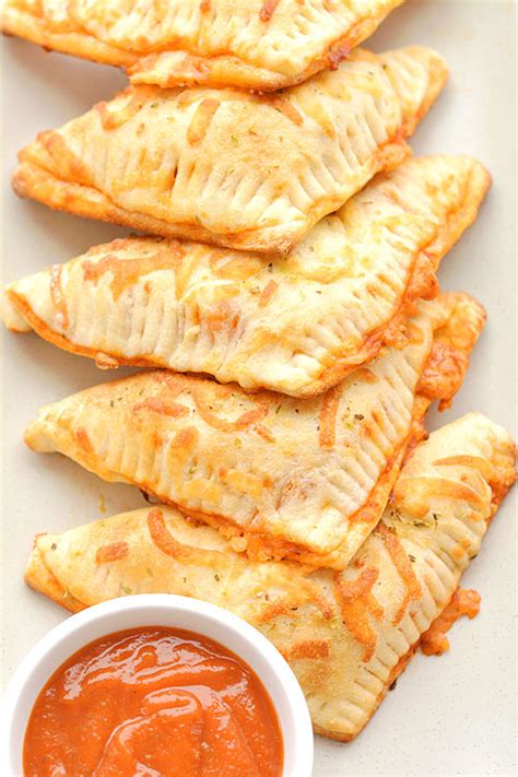 easy cheesy homemade pizza pockets one little project