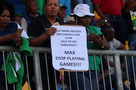 Dr petrus molemela stadium 20.000 plätze. Bloem Celtic vs Kaizer Chiefs to be played at neutral ...