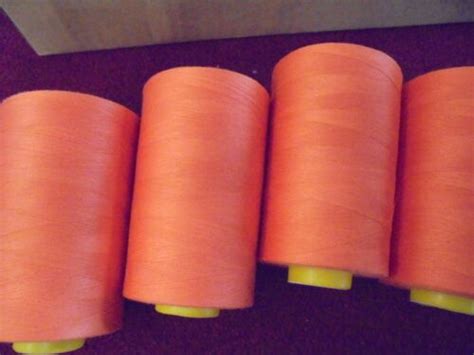 4 Cones 5000 Yds Cometa Orange Polyester Overlocker Sewing Machine