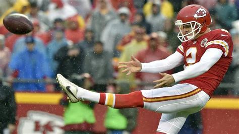 1 day ago · the kansas city chiefs were back at it with another training camp practice session on saturday. Why KC Chiefs brought back punter Dustin Colquitt ...