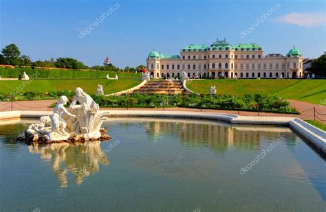 Belvedere Palace In Vienna Austria — Stock Photo © Ttstudio 22168895