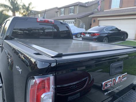 2020 Gmc Canyon Bed Cover For Your Truck Peragon®