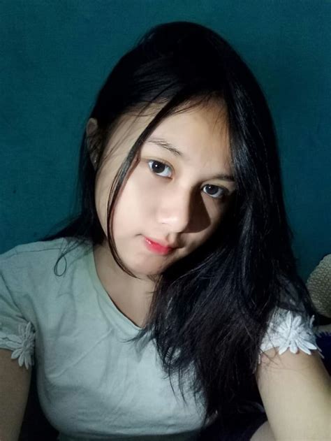 Gambar Gadis Cantik Pin Oleh Siti Nuraminah Di Cewek Paling Cantik Di Bandung Viral Update