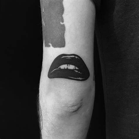 Smoking Lips Tattoo
