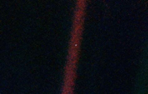 On 3 Decades Of Pale Blue Dot Nasa Cleans Up Iconic Image