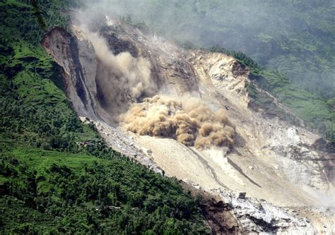 Landslides How To Deal With It Sanatan Sanstha