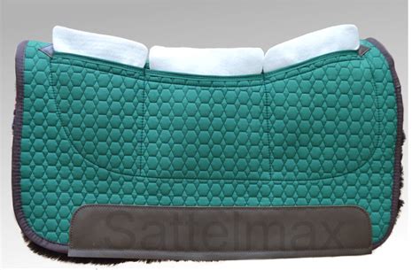 You can shim the pad in one pocket, or in all four pockets, depending on the need of each particular horse. MATTES RIO PECOS Westernpad, eckig, Lammfell, 3-Taschen ...
