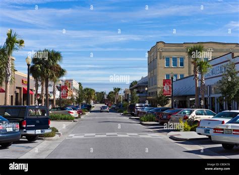 The Main Street Stuart Avenue In Downtown Lake Wales A Typical Small