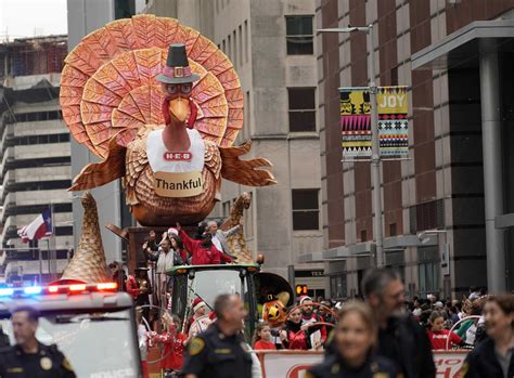 Thanksgiving houston texas 2020 is celebrated through family activities and thanksgiving thanksgiving is not just about getting stuffed and watching football all day. Houston cancels Thanksgiving parade for the first time ...
