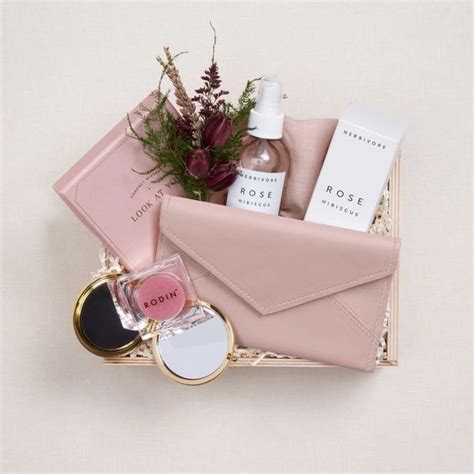 Best best gifts for girlfriend in 2021 curated by gift experts. Super Cute Ideas for Personal and Quirky Valentine's Day ...
