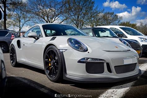 Porsche Exclusive 911 Gt3 Rs Comes In Fashion Grey