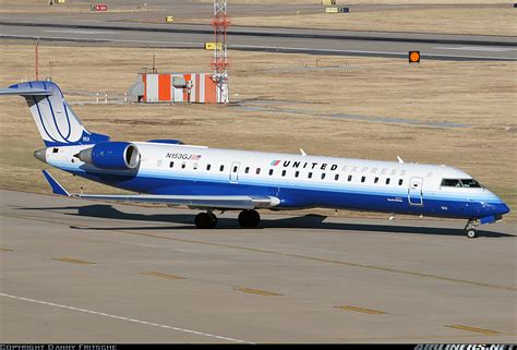 Bombardier Crj 702 Cl 600 2c10 United Express Gojet Airlines