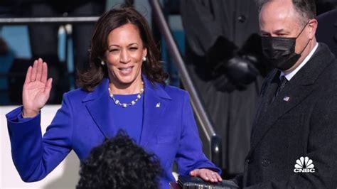 Kamala Harris Becomes The First Black Woman Vice President In Us History