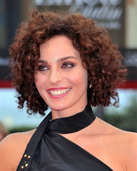 Short curly hairstyles