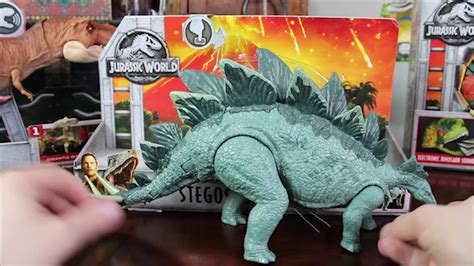 Mattel Jurassic World Fallen Kingdom Action Attack Stegosaurus Review Youtube