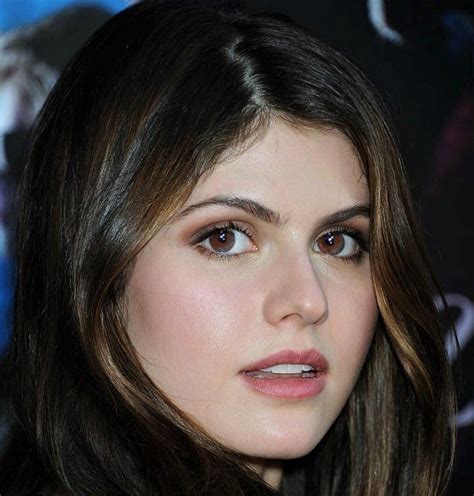 Alexandra Daddario Brown Eyes In 2023