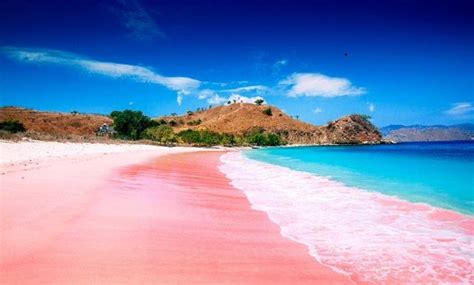 Best Pink Sand Beach 2021 Italy Spain Greece Philippines