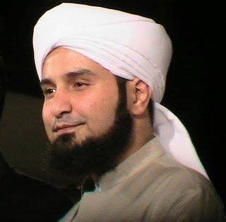 Download lagu mp3 & video: Di celah-celah kehidupan: Habib Ali Zainal Abidin bin ...