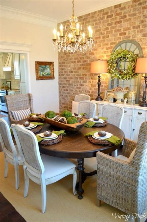 31 Impressive Dining Rooms With Brick Walls Ideas ...