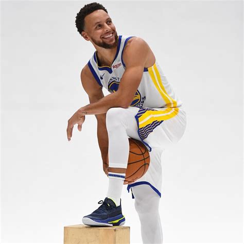 Stephen curry and the golden state warriors will tip off their season tonight at the chase center in san francisco, as they host kawhi leonard and the los angeles clippers. 7 Things You Should Know About the Under Armour Curry 7 ...