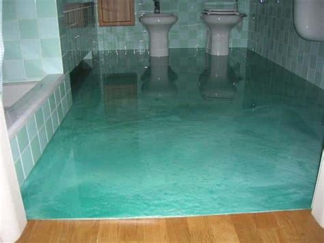 I prezzi delle piastrelle bagno sono quasi sempre vorrei cambiare colore alle piastrelle delle pareti del bagno (in tutto poco meno di 25mq), usando possibilmente una resina. Pavimenti Strani | Pavimenti Particolari