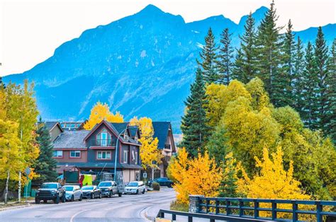 Canmore In The Canadian Rocky Mountains Canada Towns Banff National