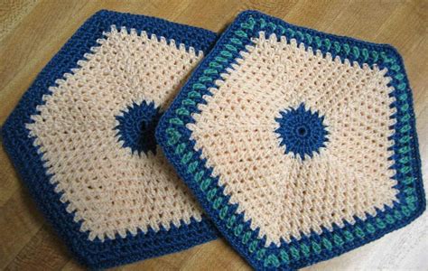 12 Free Pentagon Crochet Patterns