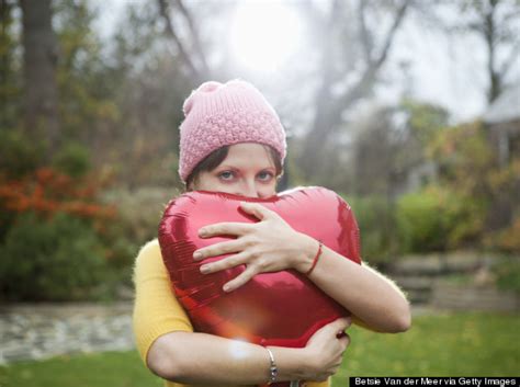 7 Reasons Why We Should Be Giving More Hugs Huffpost