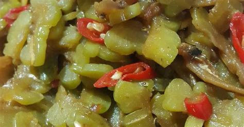 Tumis pare ini sangat mudah, praktis, enak, dan menggugah selera. Resep Tumis pare enak tidak pahit oleh Alfira Maghfirah ...