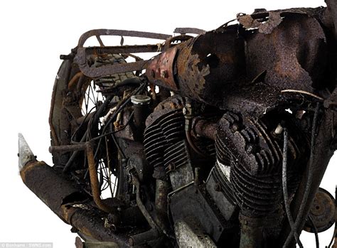 1932 brough superior 10hp ss 100 owned by lawrence of arabia, 2000. Collection of rare Brough Superior motorcycles discovered ...