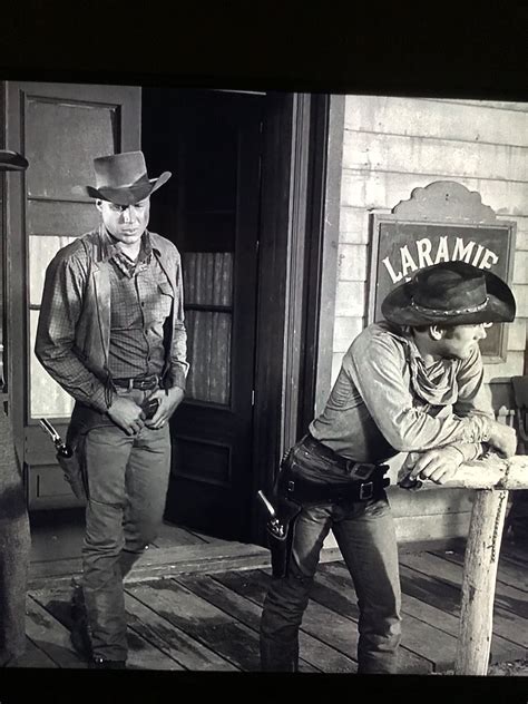 Laramie Tv Series Robert Fuller Actor James Dean Photos Hot Cowboys Tv Westerns Cowboy Art