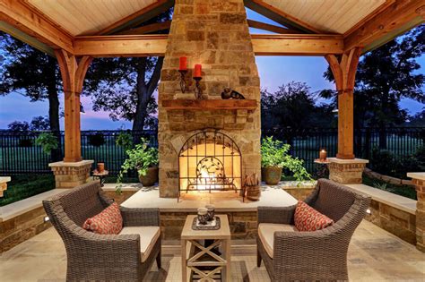 8.2/10) with an outdoor swimming pool, concierge service and live performances on site. Hill Country Charm with Scandinavian Accents - Texas ...
