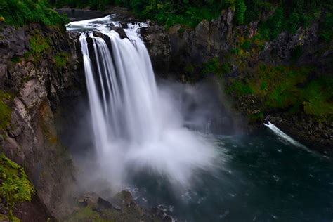 17 Amazing Waterfalls You Can Explore Near Seattle This Summer