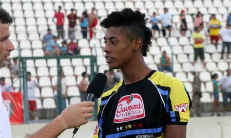 Explore all flamengo rj soccer player stats on foxsports.com. Da várzea a herói do Flamengo: em 7 anos, Bruno Henrique ...
