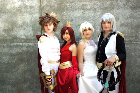 Kingdom Hearts Cosplay Stand Together By Cosplayinabox On Deviantart