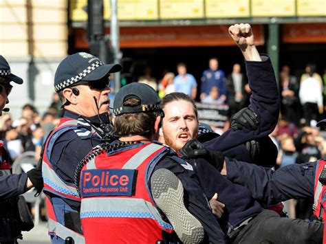 By the end of the third hour, mounted officers and special operations units moved in to disperse the crowd. Vegan protest: Melbourne traffic delayed by activists ...