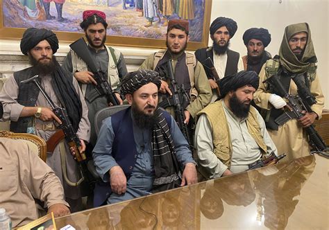 Taliban Sweep Into Kabul Presidential Palace Capping Shock Afghanistan