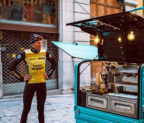 His major victories include the 2012 tour of california, the 2011 tour of oman and the 2010 grand prix cycliste de montréal. De bezemwagen van Robert Gesink: The Broomwagon