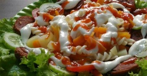 Sayuran salad yang segar dipadukan dengan berikut cara membuat salad ala restoran jepang siap saji dengan bahan sederhana di rumahmu. Salad sayur - 205 resep - Cookpad