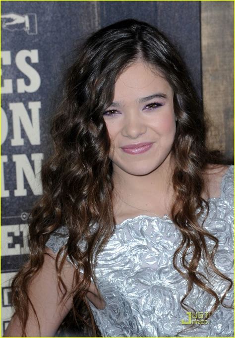 Hailee Steinfeld Long Hair Styles Save Quick Beauty Templates