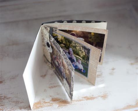 Handmade Mini Album Tutorial By Ashleycreative At Splitcoaststampers