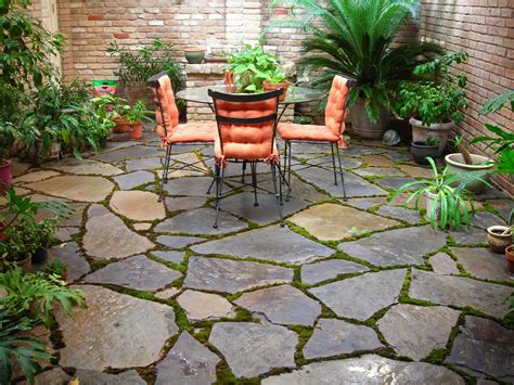 Outdoor Small Backyard Landscaping Ideas With Installing